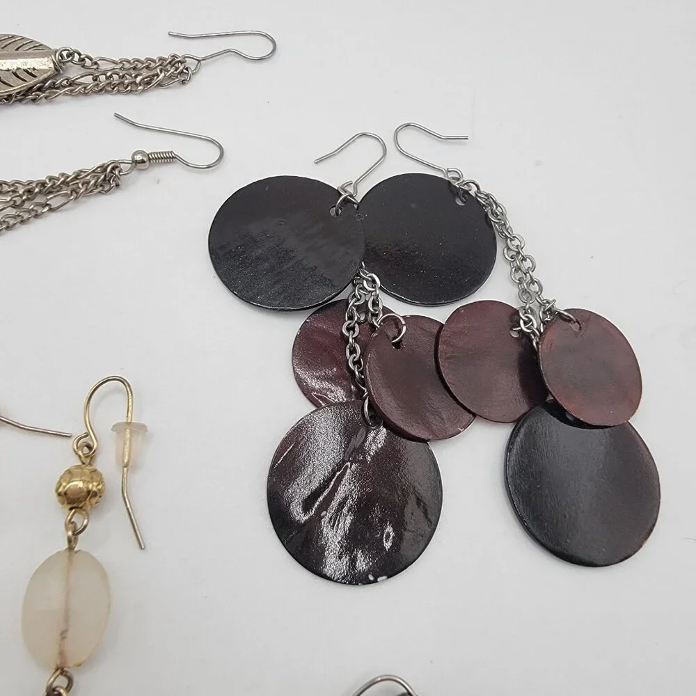 Lot Of Unsigned‎ Wearable Dangle Drop Earrings  Boho Peasant Hippie Look